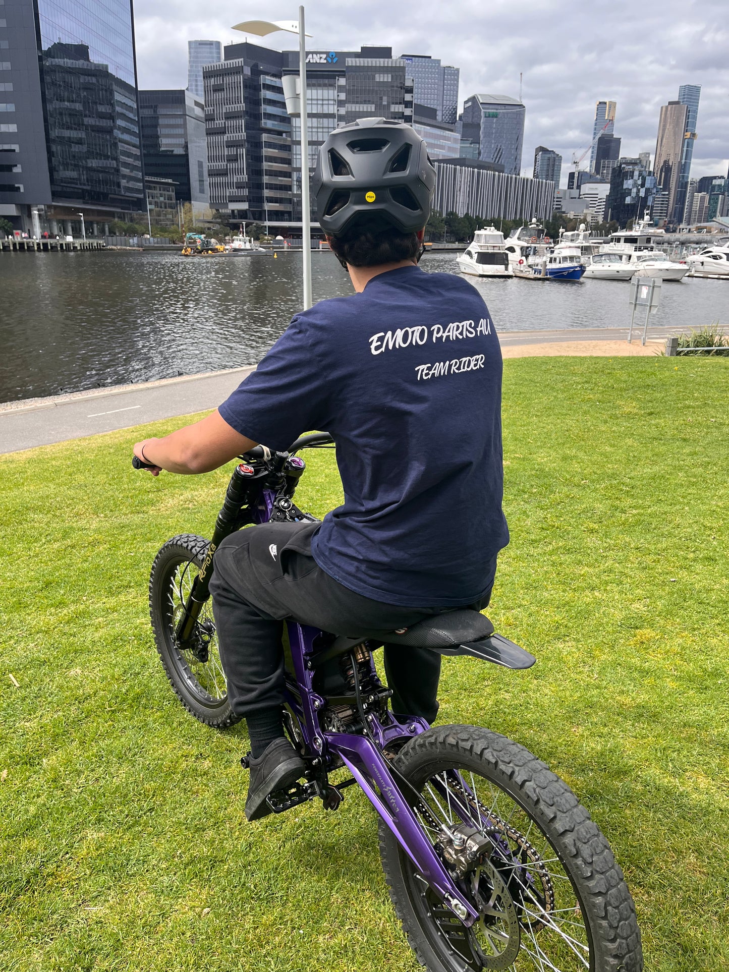 "Team Rider" T-Shirt V2