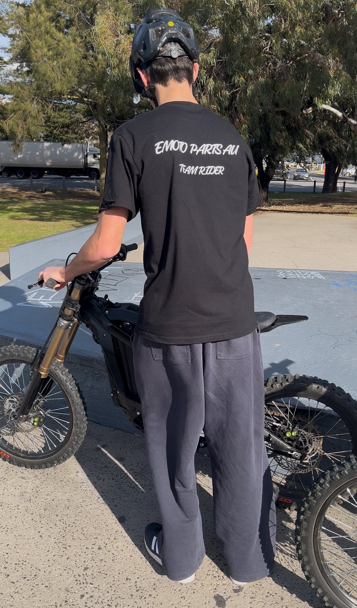 "Team Rider" T-Shirt (PRE ORDERS)